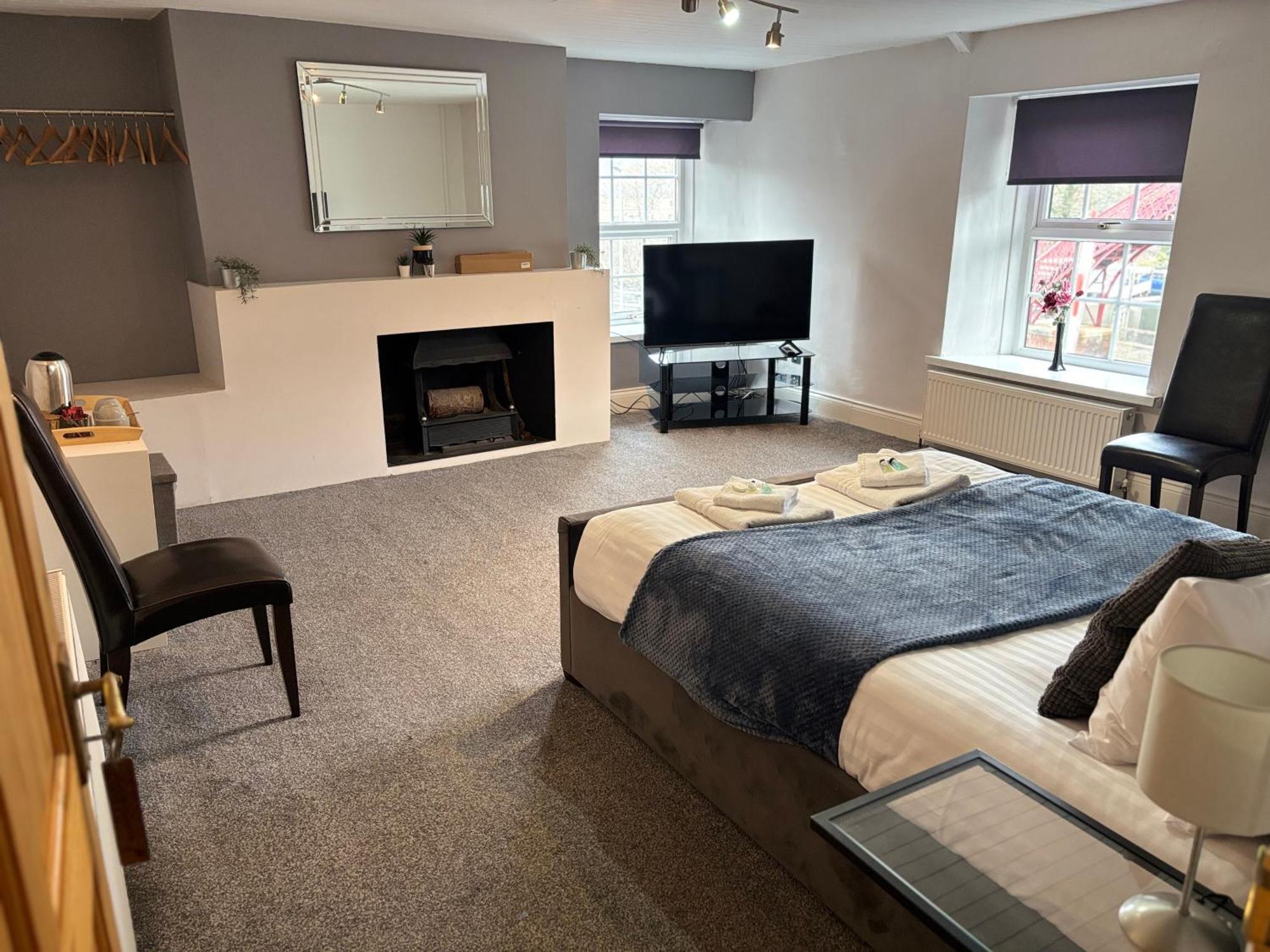 Отель The Boathouse Wylam Экстерьер фото